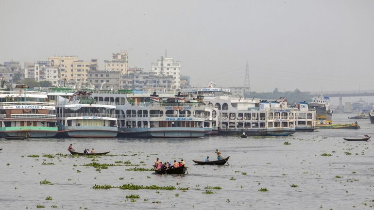 Μπανγκλαντές: Τουλάχιστον 4 νεκροί από βύθιση πλοιαρίου στον ποταμό Μπουριγκάνγκα