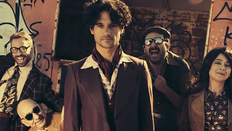 Πάνος Βλάχος: Αναβάλλονται λόγω τραυματισμού οι τρεις επόμενες παραστάσεις του