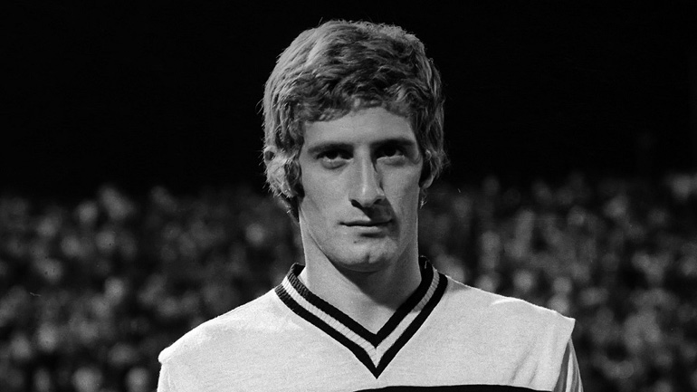 Θλίψη στην ΑΕΚ για τον θάνατο του Λευτέρη Ιστόριου