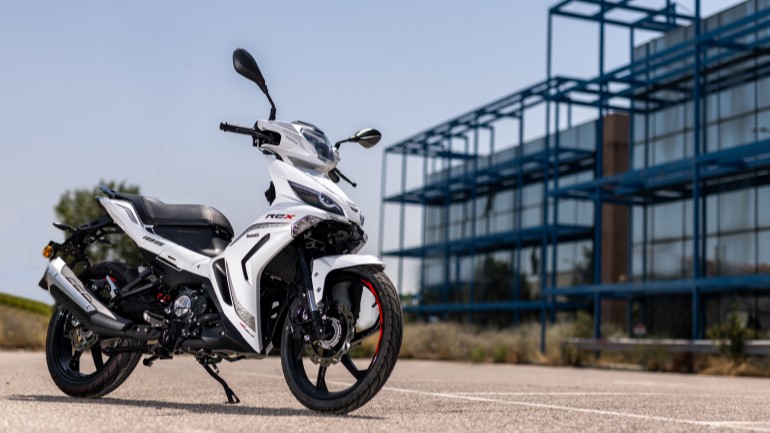 Benelli RCX 185 – Το παπί που ξεχωρίζει!