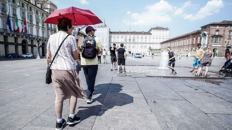 Καύσωνας: Ο Παγκόσμιος Μετεωρολογικός Οργανισμός προειδοποιεί για κίνδυνο καρδιακών προσβολών