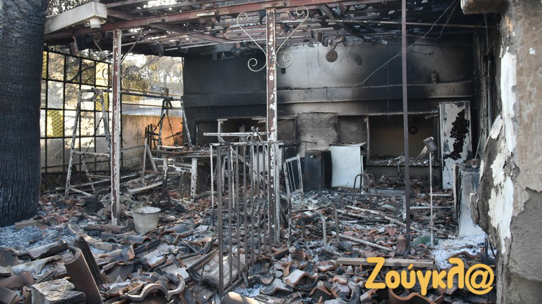 Οδοιπορικό της «Ζούγκλας» στις πυρόπληκτες περιοχές του Λουτρακίου