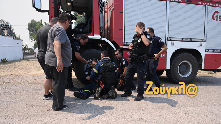 Λιποθύμησε πυροσβέστης στην φωτιά στο Κανδήλι Νέας Περάμου