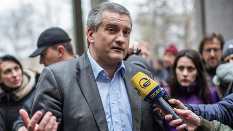 Αξιόνοφ: Πυρκαγιά σε βάση του στρατού της Ρωσίας στην Κριμαία, απομακρύνονται επειγόντως πάνω από 2.000 κάτοικοι