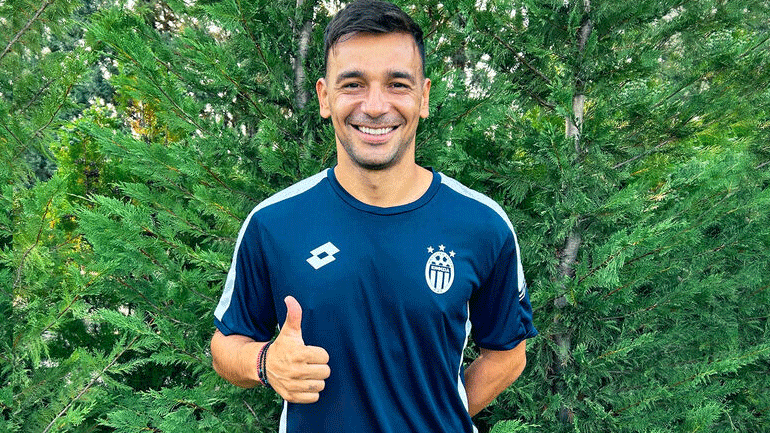 Στην Κηφισιά ο Νίνης