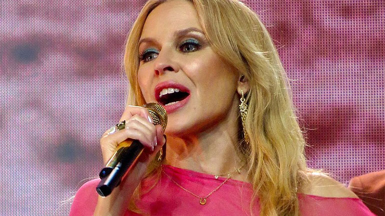 Κάιλι Μινόγκ: Θα εμφανιστεί ψηφιακά σε νέο μιούζικαλ των Stock Aitken Waterman