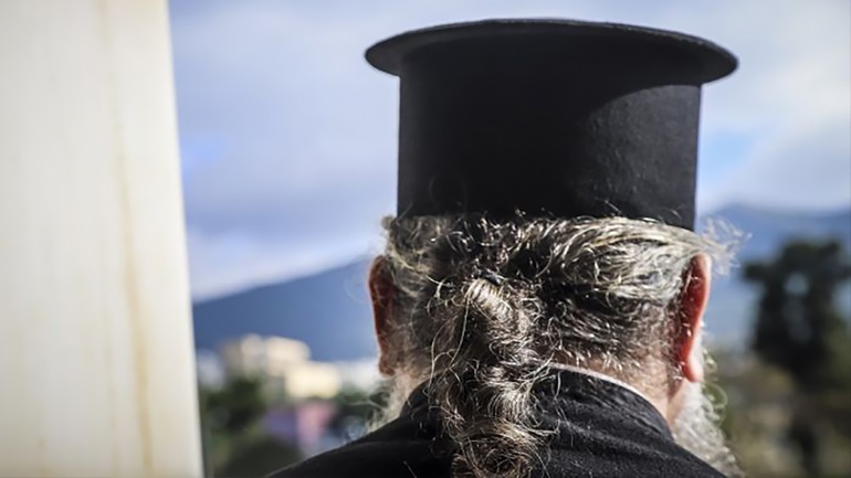 Θεσσαλονίκη: Καταγγελίες για εμπλοκή κληρικού σε οικονομικά και σεξουαλικά σκάνδαλα