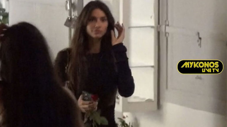 Ηλιάνα Παπαγεωργίου: To κυνηγητό με τους παπαράτσι στη Μύκονο – «Το θεωρήσαμε σκηνοθετημένο»