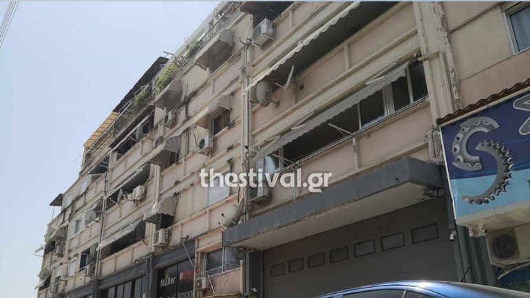 Θεσσαλονίκη: 65χρονος βρέθηκε σφαγμένος μέσα στο διαμέρισμά του