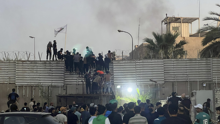 Η Βρετανία καταδικάζει τις επιθέσεις εναντίον της πρεσβείας της Σουηδίας στο Ιράκ