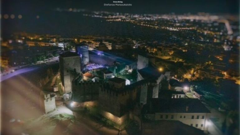 Ο Στέφανος Ματσουκαλίδης με την τεχνολογική του «μπαγκέτα», ενορχήστρωσε από ψηλά, για άλλη μια χρονιά το Φεστιβάλ Επταπυργίου