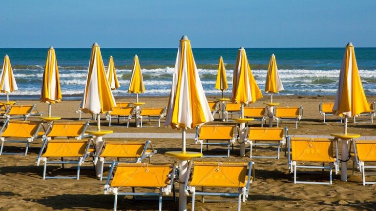 Πάρος: Έλεγχοι για αυθαιρεσίες στις παραλίες σχετικά με την ελεύθερη πρόσβαση και χρήση τους – Τι διαπιστώθηκε