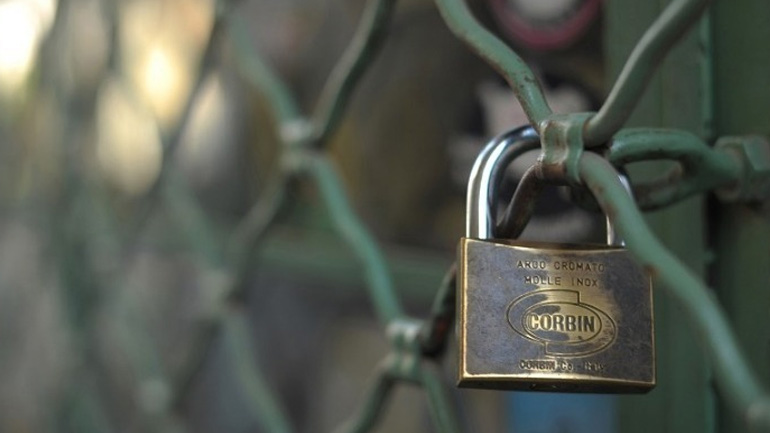 ΑΑΔΕ: «Λουκέτο» για 48 ώρες σε γνωστό ζαχαροπλαστείο στο κέντρο της Αθήνας