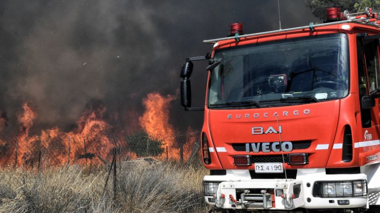 Εύβοια: Φωτιά στο Λυκόρεμα του Δήμου Καρύστου