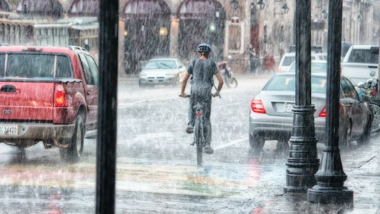 Τρεις νεκροί από την καταιγίδα που έπληξε την βόρεια και κεντρική Σερβία