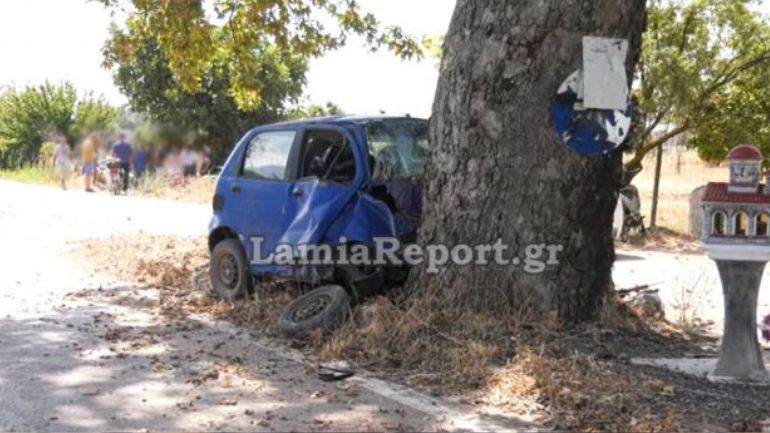 Βοιωτία: Σκοτώθηκε πέφτοντας σε δέντρο που είναι στη μέση του δρόμου