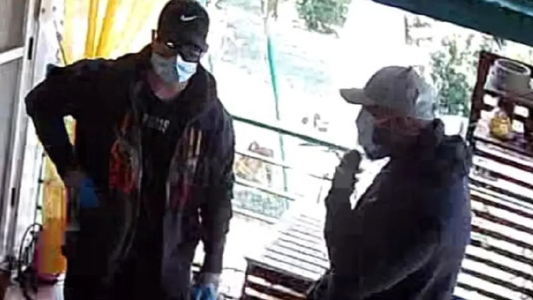 Θεσσαλονίκη: Διαρρήκτες μπήκαν σε σπίτι στην Πυλαία και ήρθαν πρόσωπο με πρόσωπο με ένοικο – Χτύπησαν σκύλο