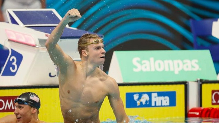 Κολύμβηση: Ο Μαρσάν διέλυσε το παγκόσμιο ρεκόρ του Φελπς στα 400μ. μικτή με χρόνο 4:02.50!