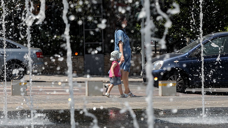 Νέο κύμα καύσωνα από αύριο – Αισθητή πτώση της θερμοκρασίας την Πέμπτη