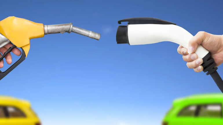 Ιούνιος 2023: Για πρώτη φορά πουλήθηκαν περισσότερα ηλεκτρικά παρά diesel