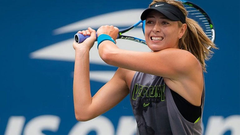 Μαρία Σαράποβα: Απολαμβάνει τις διακοπές της στην Πελοπόννησο