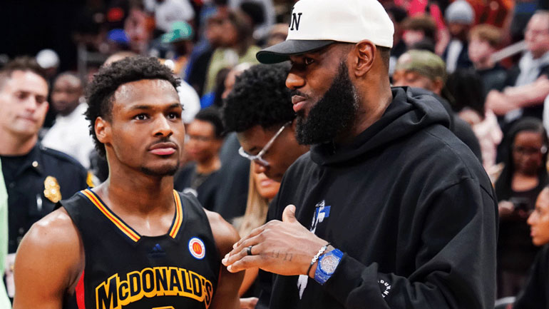 LeBron James: Ο γιος του Bronny υπέστη καρδιακή προσβολή στη διάρκεια προπόνησης