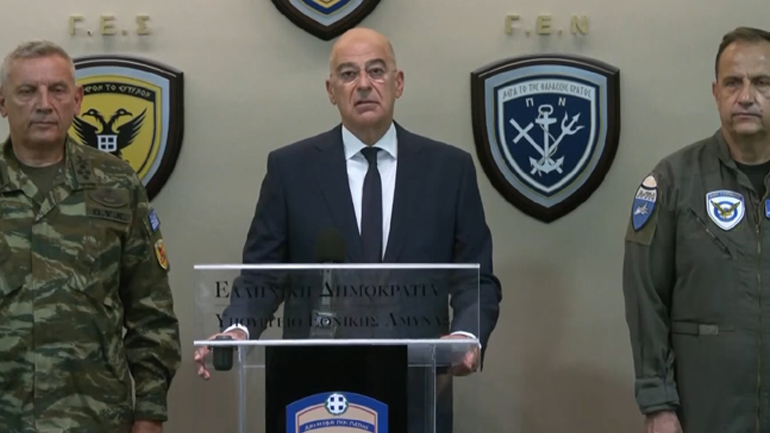 Δένδιας: «Απονέμεται ο βαθμός αντιπτεράρχου στους ήρωες πιλότους Χρήστο Μουλά και Περικλή Στεφανίδη»