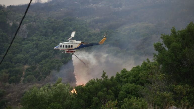 Κέρκυρα: Βελτιωμένη η εικόνα μετά τις συνεχείς ρίψεις νερού Κέρκυρα: Βελτιωμένη η εικόνα μετά τις συνεχείς ρίψεις νερού