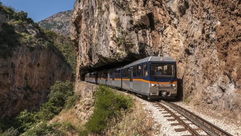 Επαναφορά από αύριο Σάββατο των δρομολογίων του Οδοντωτού