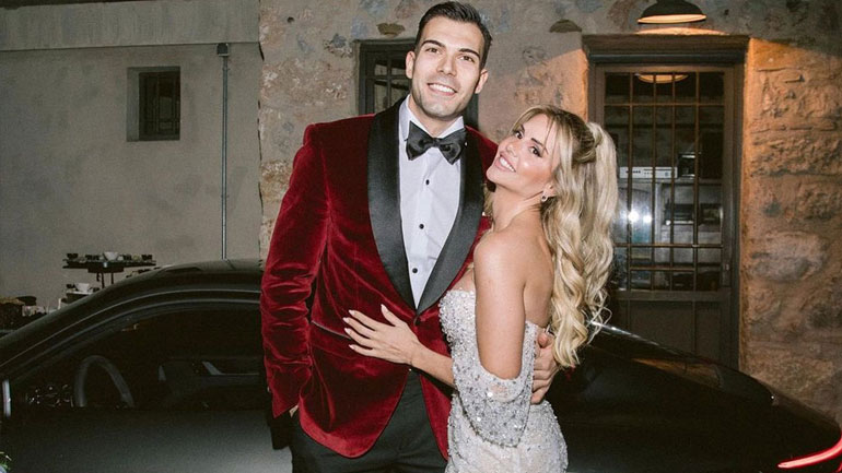 Το μήνυμα στήριξης της Μαρίας Δαρσινού στον σύζυγό της Κώστα Σλούκα: «Μαζί σου ΠΑΟ παντού»