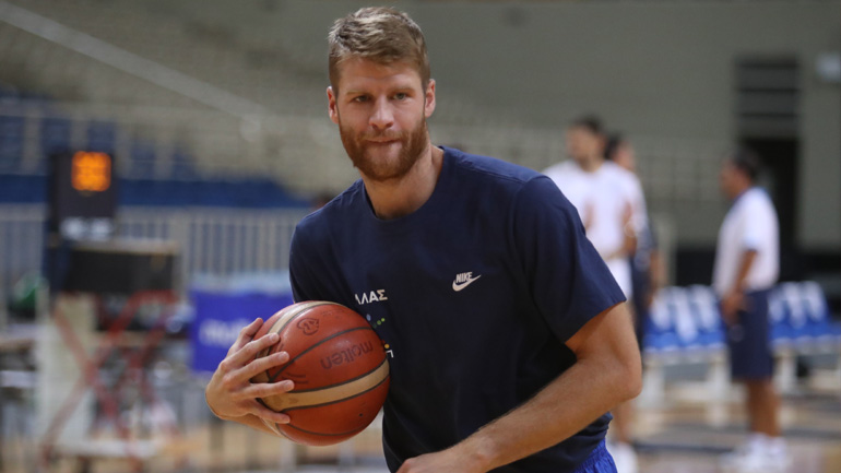 Γουόκαπ: «Θα φορέσω τη φανέλα της Εθνικής με περηφάνια»