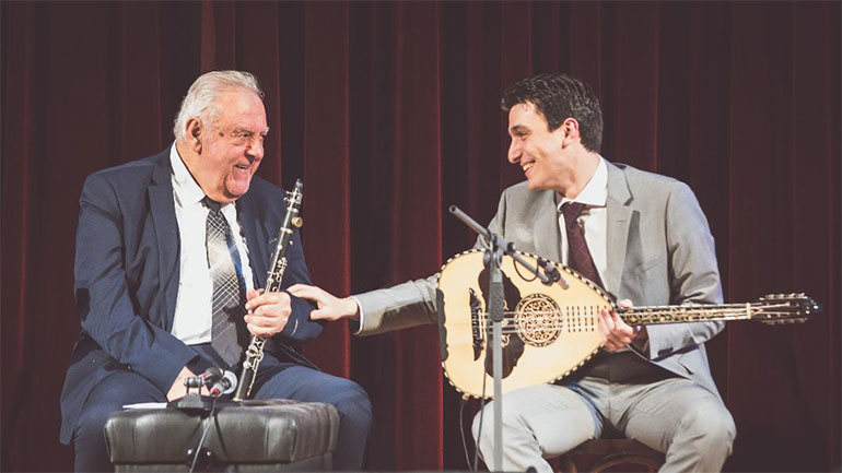 «Από το Πωγώνι στον Κόσμο»: Μουσική συνάντηση Πετρολούκα Χαλκιά, Βασίλη Κώστα και Κώστα Τζίμα