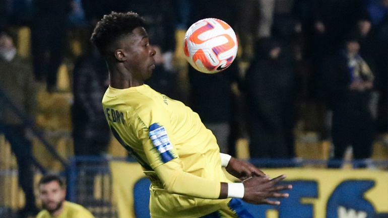 Ισόπαλοι 1-1 στο φιλικό τους Παναιτωλικός και Βόλος, αγωνία για Πέδρο