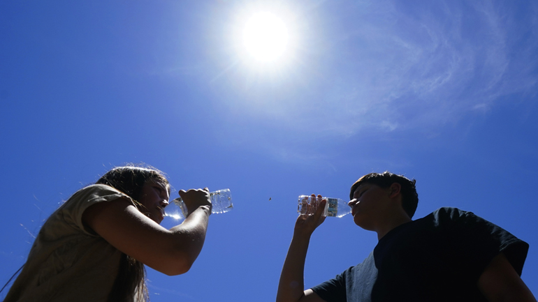 Πανεπιστήμιο Σαν Χοσέ (ΗΠΑ): «Τα κύματα καύσωνα και οι εκτεταμένες δασικές πυρκαγιές είναι κάτι που θα συμβαίνει ολοένα και πιο συχνά» Πανεπιστήμιο Σαν Χοσέ (ΗΠΑ): «Τα κύματα καύσωνα και οι εκτεταμένες δασικές πυρκαγιές είναι κάτι που θα συμβαίνει ολοένα και πιο συχνά»