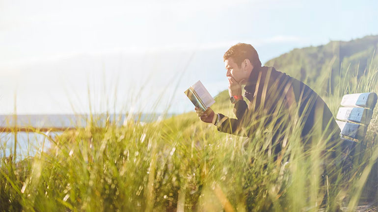 Πέντε βιβλία ξένης πεζογραφίας για το φετινό καλοκαίρι