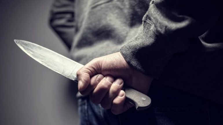 Αιματηρή επίθεση με θύμα 39χρονο στον Άγιο Παντελεήμονα