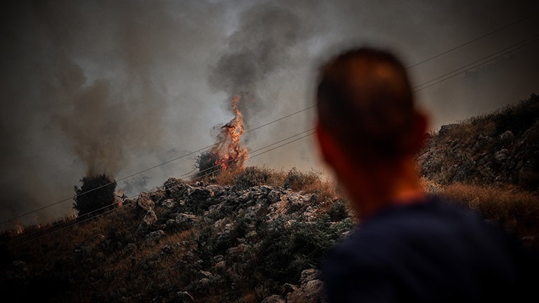 Κέρκυρα: Απαγόρευση κυκλοφορίας τη Δευτέρα σε περιοχές υψηλής επικινδυνότητας για πυρκαγιά