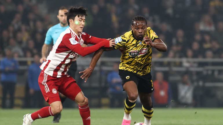 L’ Equipe: «Η Λανς θα περιμένει την ΑΕΚ για τον Λιβάι μέχρι τις 15 Αυγούστου»