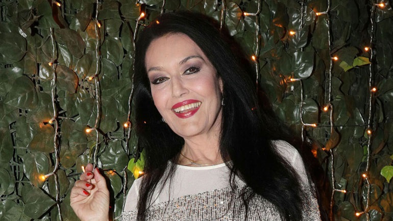 Ελένη Φιλίνη: Γιατί δεν αποκαλύπτει την ηλικία της;