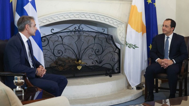 Μητσοτάκης: Δεν είναι ανεκτή η παρουσία κατοχικού στρατού στην Κύπρο – Χριστοδουλίδης: Κοινοί οι στόχοι και οι επιδιώξεις μας
