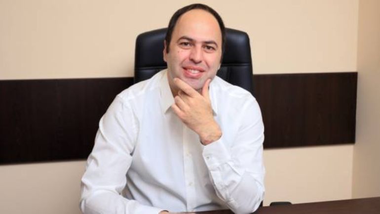 Το ΠΑΣΟΚ-Κίνημα Αλλαγής στηρίζει τον Δαμιανό Καγγελίδη για την Περιφέρεια Αν. Μακεδονίας-Θράκης