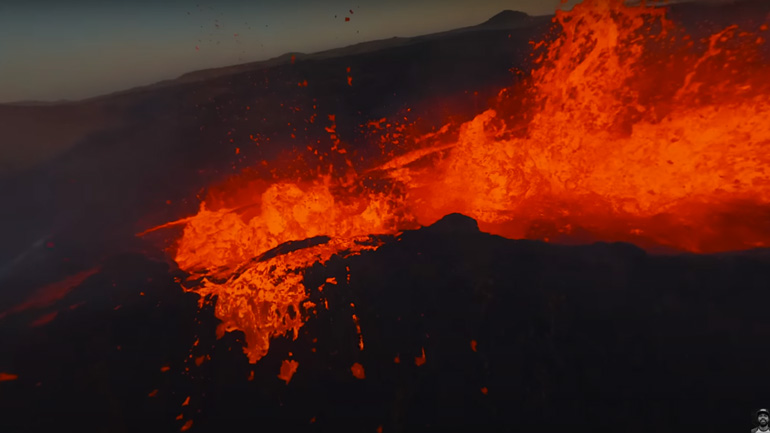 Πτήση drone πάνω από το ηφαίστειο Litli Hrútur