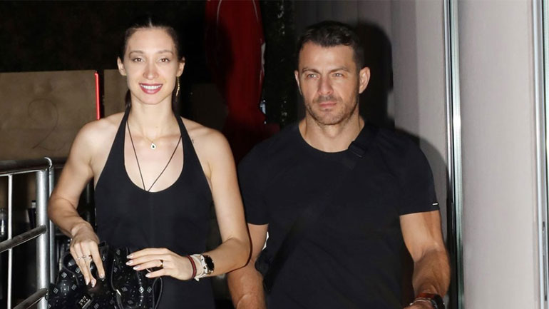 Γιώργος Αγγελόπουλος-Δήμητρα Βαμβακούση: Βραδινή έξοδος στο θέατρο Άλσος