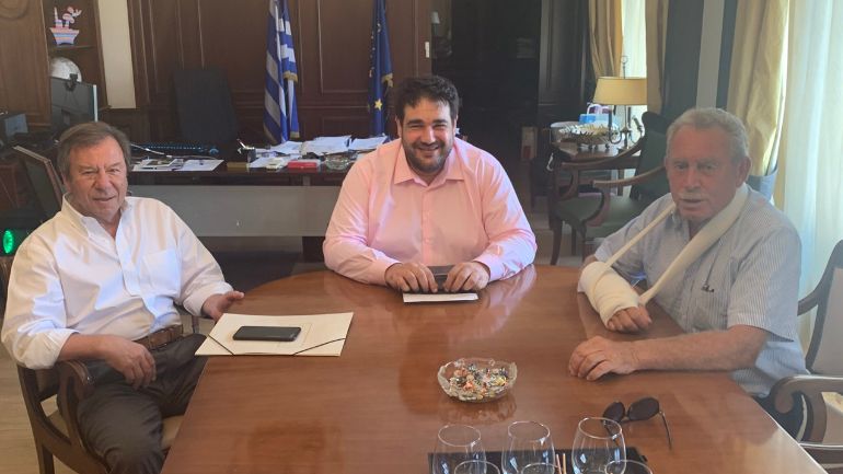 Πρώτη έκτακτη επιχορήγηση 300.000 ευρώ στον δήμο Σαρωνικού λόγω της πυρκαγιάς