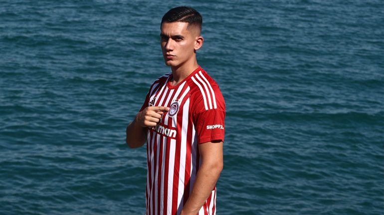 Ανακοινώθηκε από τον Ολυμπιακό ο Αλεξανδρόπουλος!