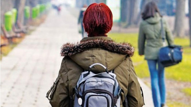 Χάθηκαν τα ίχνη 16χρονης μαθήτριας στον νομό Αχαΐας – Την αναζητούν οι αρχές