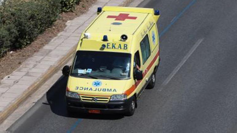 Ασυνείδητος οδηγός χτύπησε και εγκατέλειψε μοτοσυκλετιστή