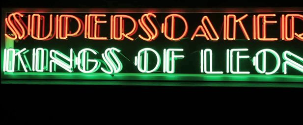 Δείτε το νέο video clip των Kings of Leon για το “Supersoaker”!