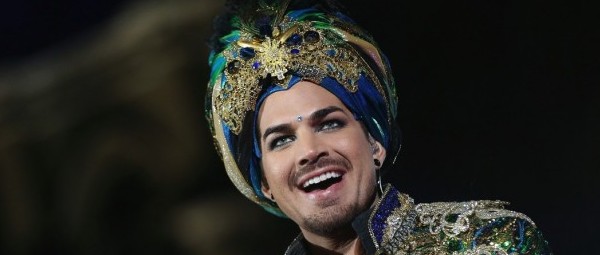 “Love wins over Glamour” | Ακούστε το νέο τραγούδι του Adam Lambert