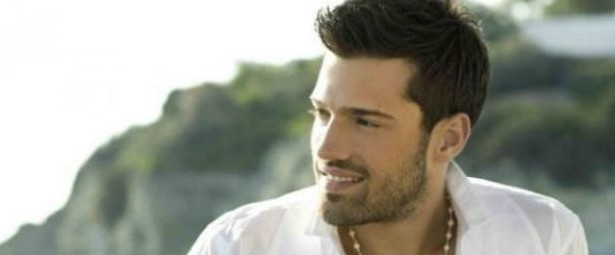 Κωνσταντίνος Αργυρός: Ανανέωσε τους συνεργάτες του και ετοιμάζεται για την πρεμιέρα στις 29/8!